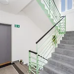 Perla Hradce 202 *