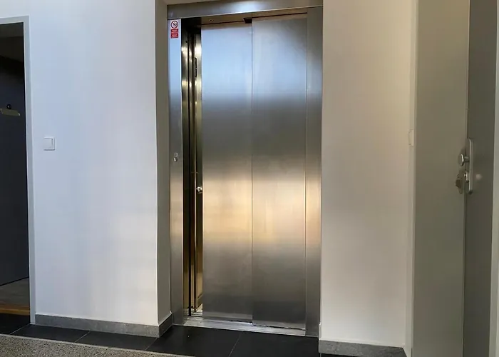 公寓 Perla Hradce 202